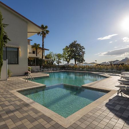 Hotel Nettuno バルドリーノ エクステリア 写真