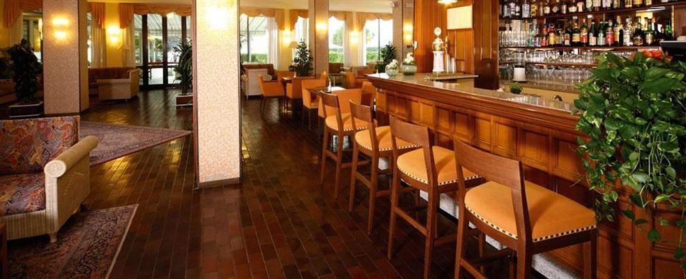 Hotel Nettuno バルドリーノ エクステリア 写真